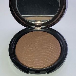 NWOT Make Up Forever Pro Bronze Fusion Compact 20M